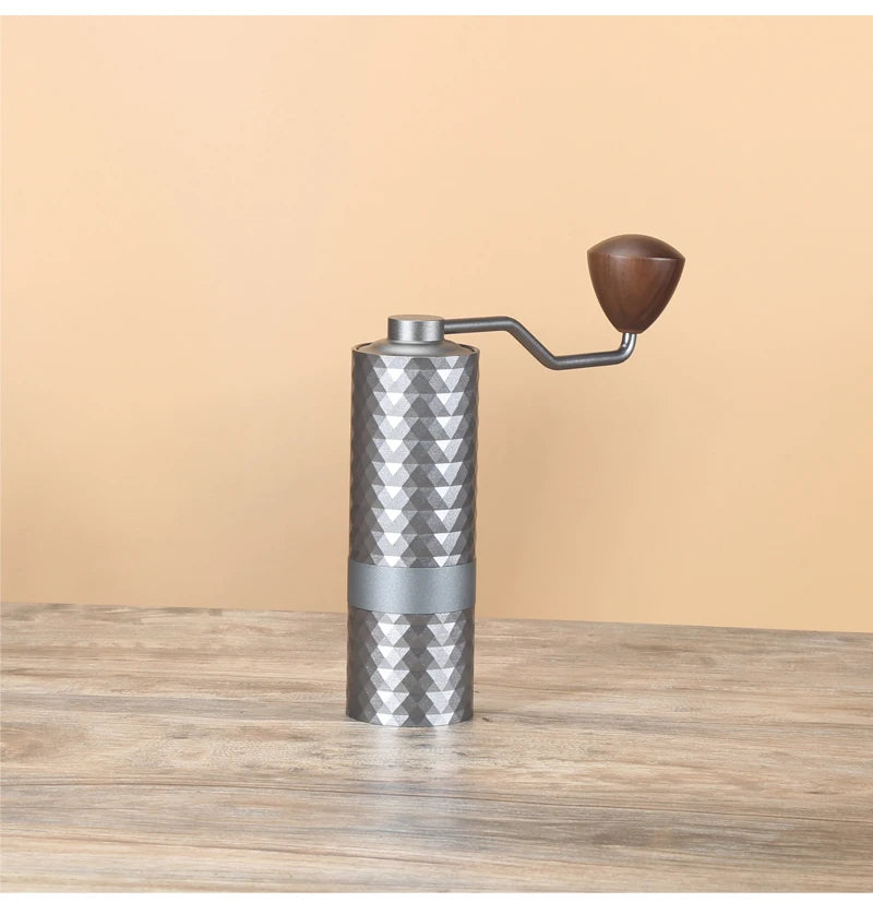 Moulin à café manuel CNC — 40 réglages, inox + bois acacia