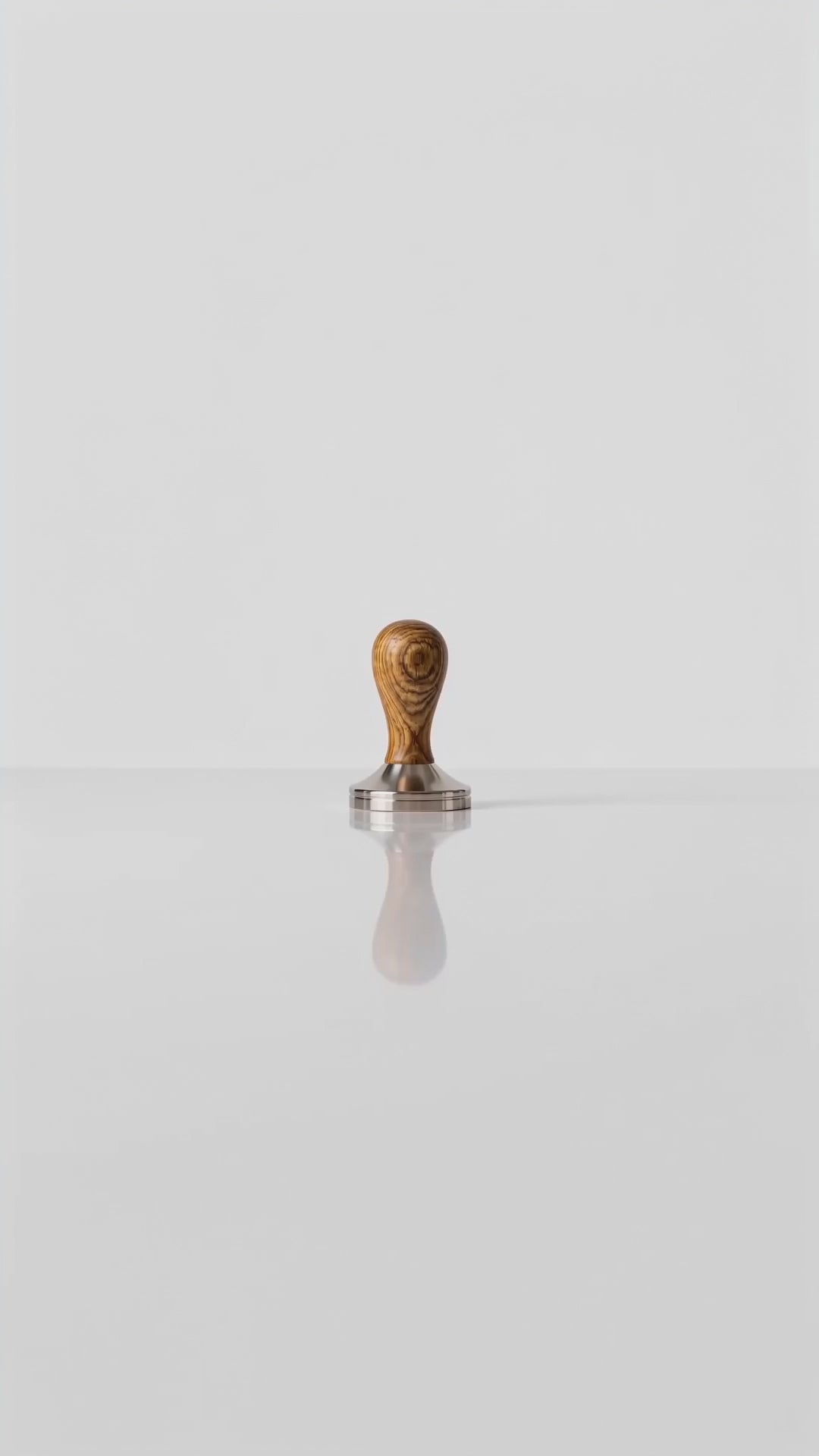 Vidéo de présentation du tamper à espresso en bois et inox.